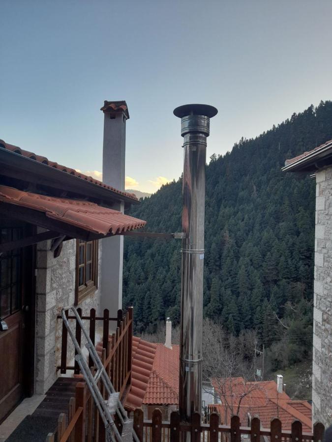 Maisonette Korfes-Κορφές-Μ Δύο Αυτόνομοι Όρoφοι Της Βίλας Κορφές Για Οικογένειες Και Μικρές Παρέες 卡尔派尼西翁 外观 照片