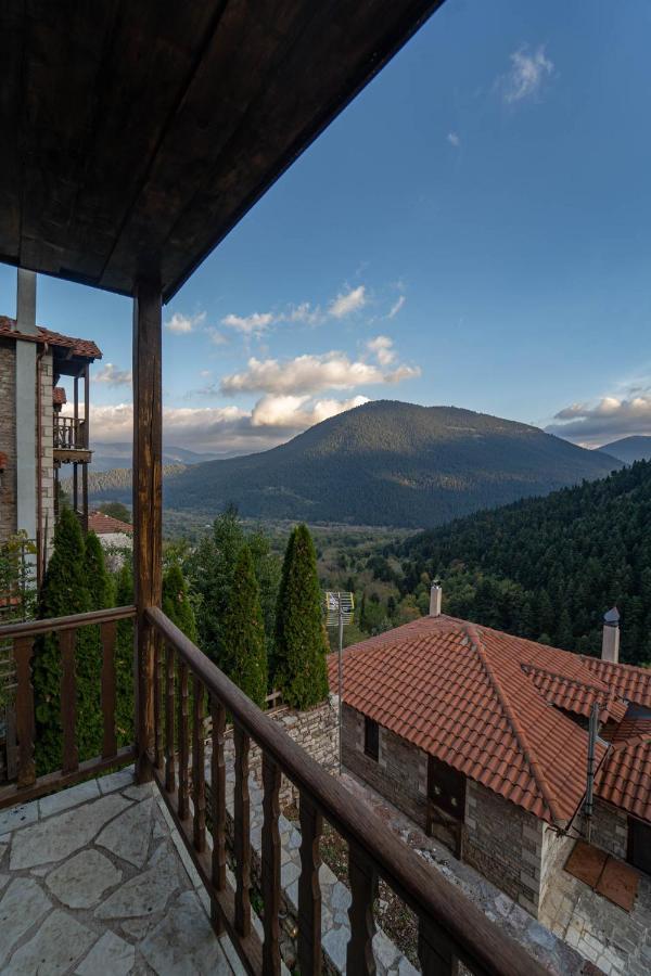 Maisonette Korfes-Κορφές-Μ Δύο Αυτόνομοι Όρoφοι Της Βίλας Κορφές Για Οικογένειες Και Μικρές Παρέες 卡尔派尼西翁 外观 照片