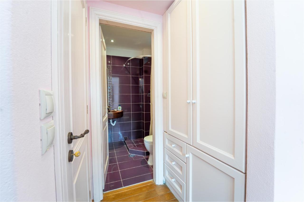 Maisonette Korfes-Κορφές-Μ Δύο Αυτόνομοι Όρoφοι Της Βίλας Κορφές Για Οικογένειες Και Μικρές Παρέες 卡尔派尼西翁 外观 照片