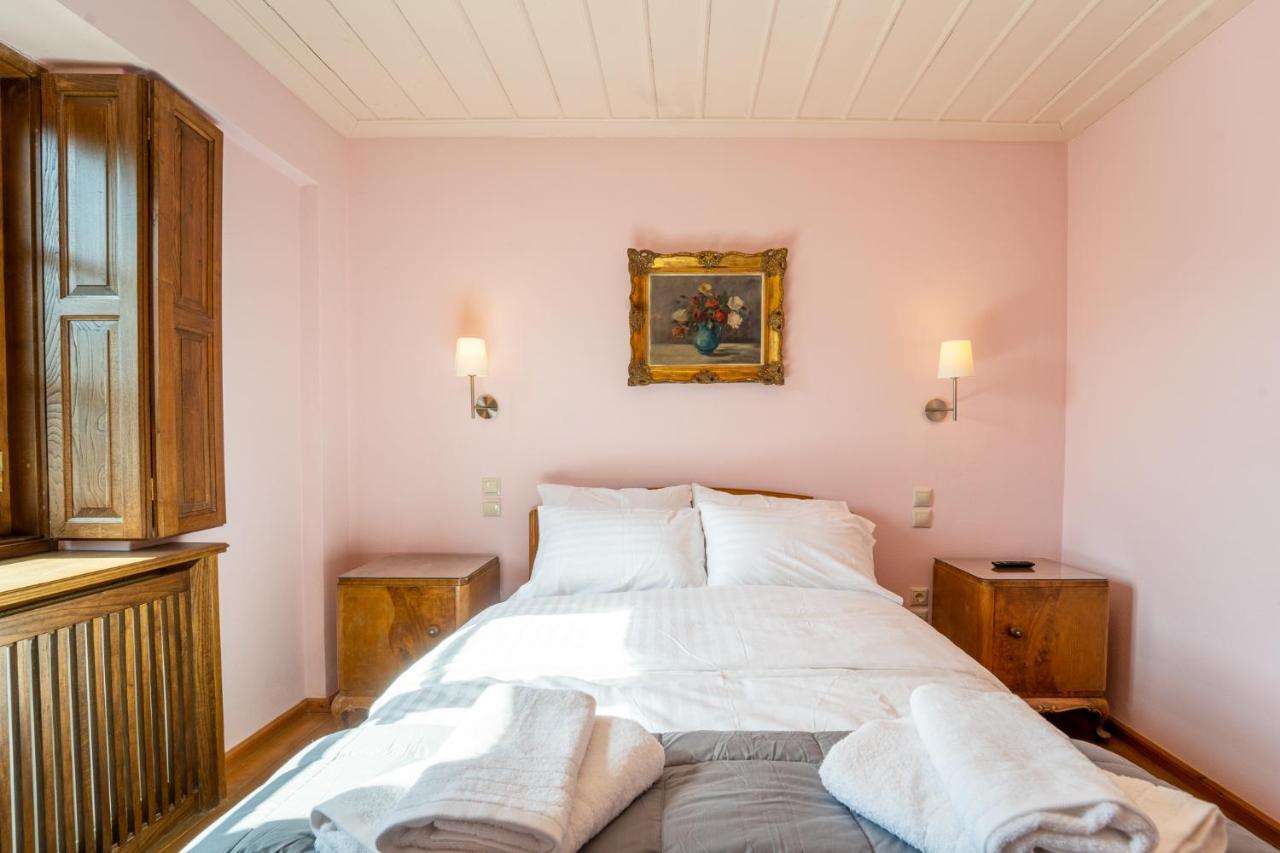 Maisonette Korfes-Κορφές-Μ Δύο Αυτόνομοι Όρoφοι Της Βίλας Κορφές Για Οικογένειες Και Μικρές Παρέες 卡尔派尼西翁 外观 照片